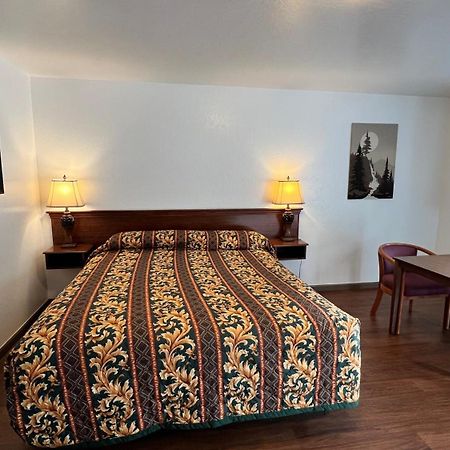 Pine Cone Motel ウィリッツ エクステリア 写真