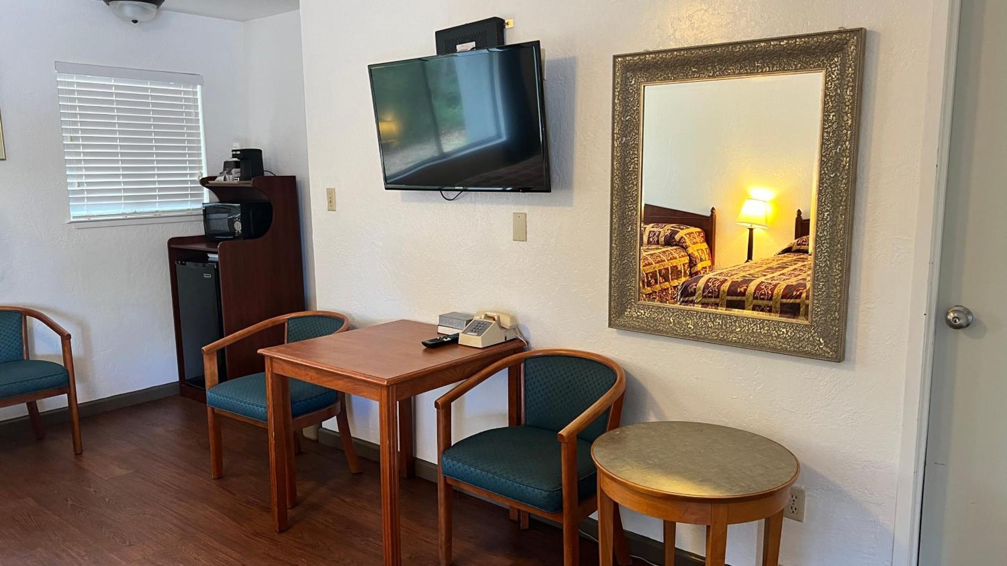 Pine Cone Motel ウィリッツ エクステリア 写真