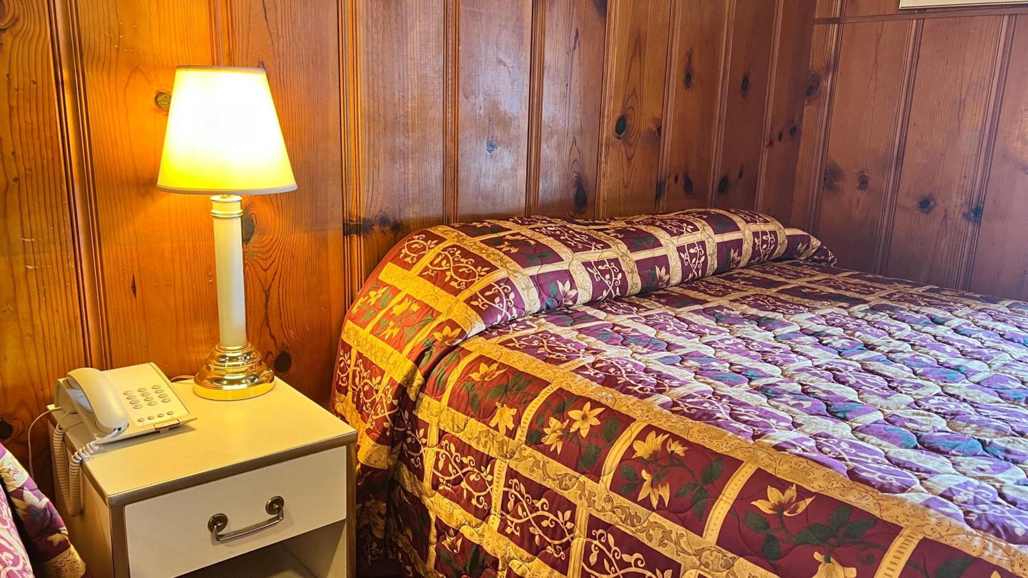 Pine Cone Motel ウィリッツ エクステリア 写真