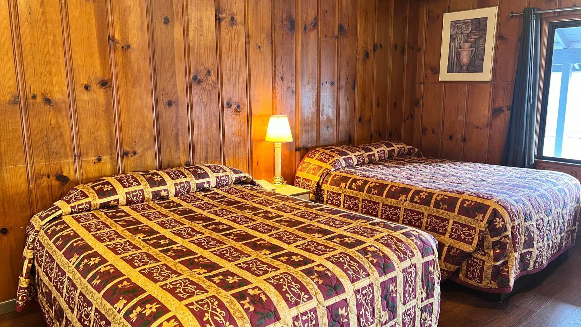Pine Cone Motel ウィリッツ エクステリア 写真