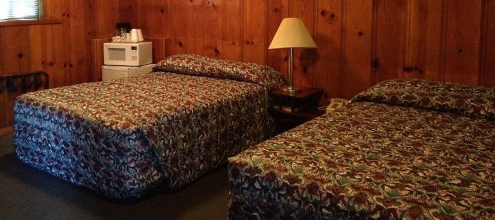Pine Cone Motel ウィリッツ エクステリア 写真